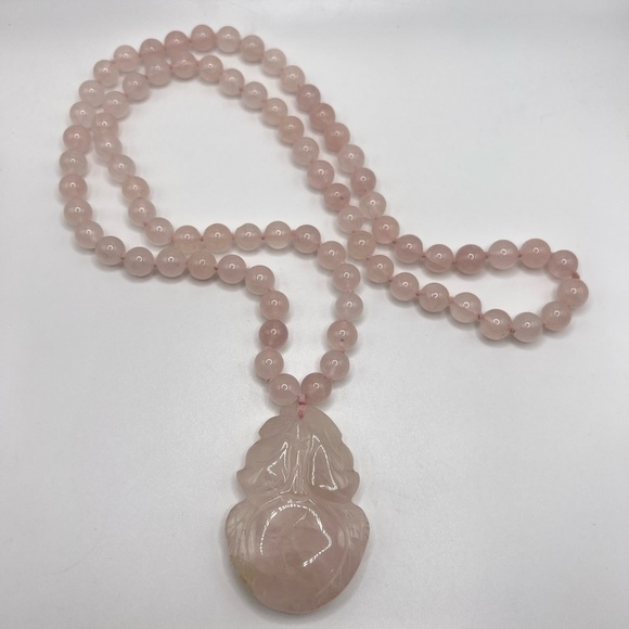 Vintage Carved Rose Quartz Peach Necklace 32” - Picture 3 of 3